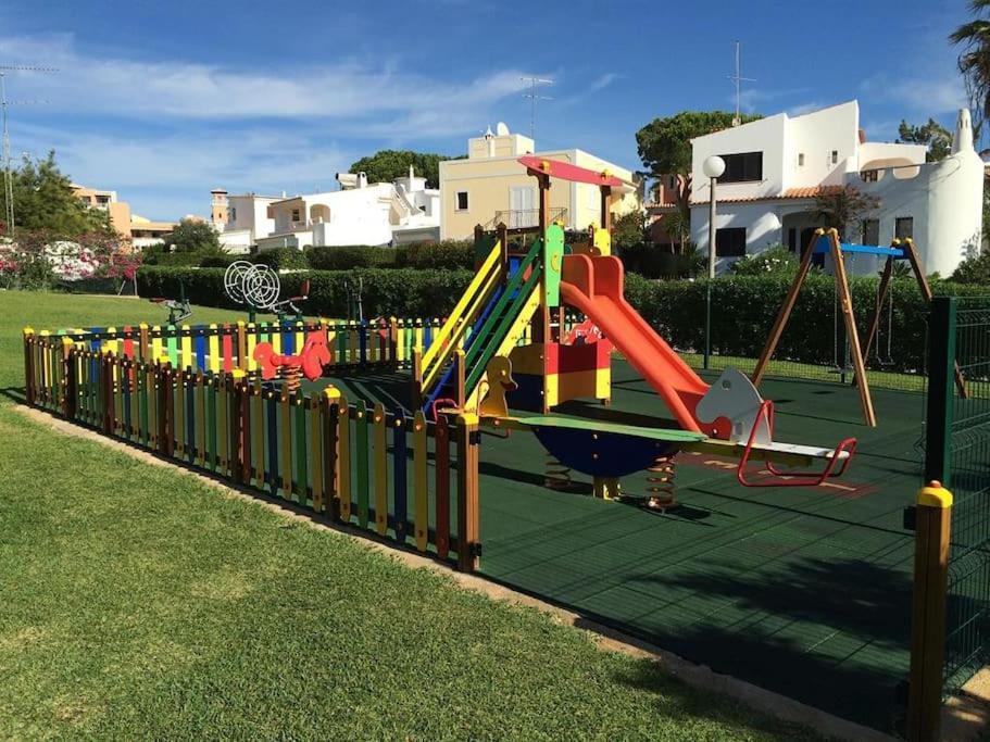 Old Village, 2 Bedrooms, 5 Ppl, Beach, Golf, Padel Apartment *